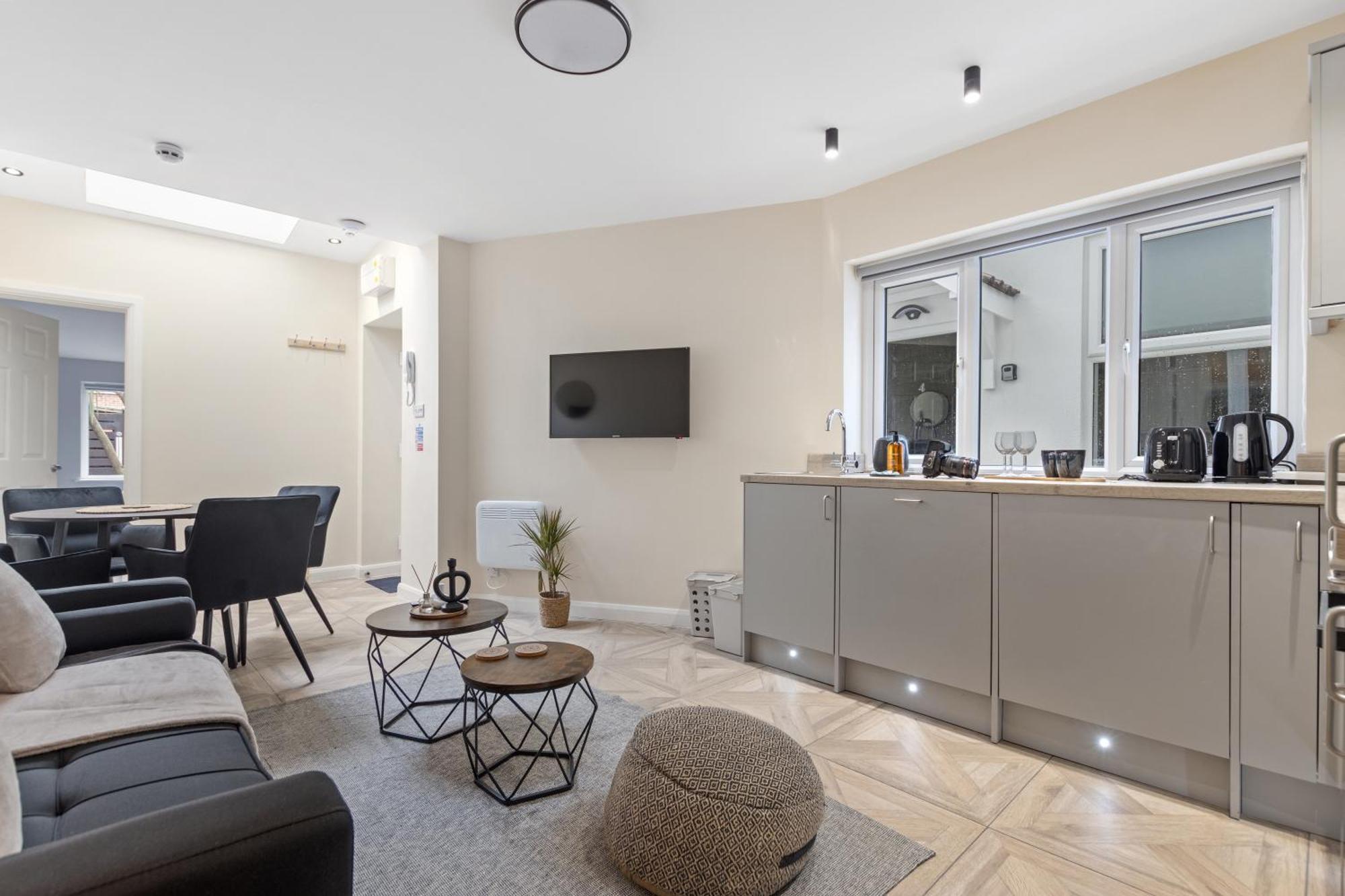Modern Apartment Free Off Road Parking 2X Double Rooms Suite 11 Nottingham Exterior photo